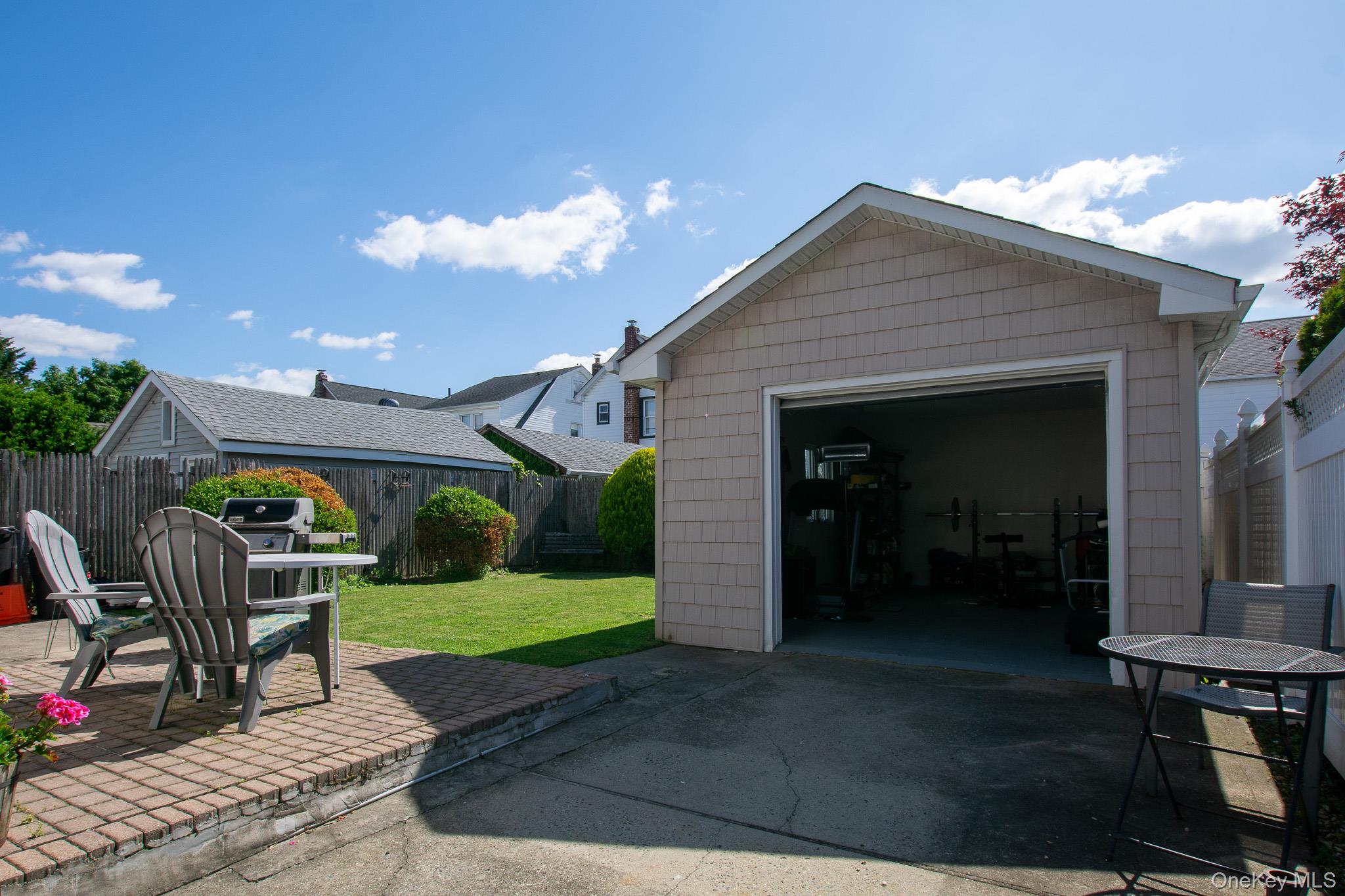 51 Hoffman Street Property Photo 20
