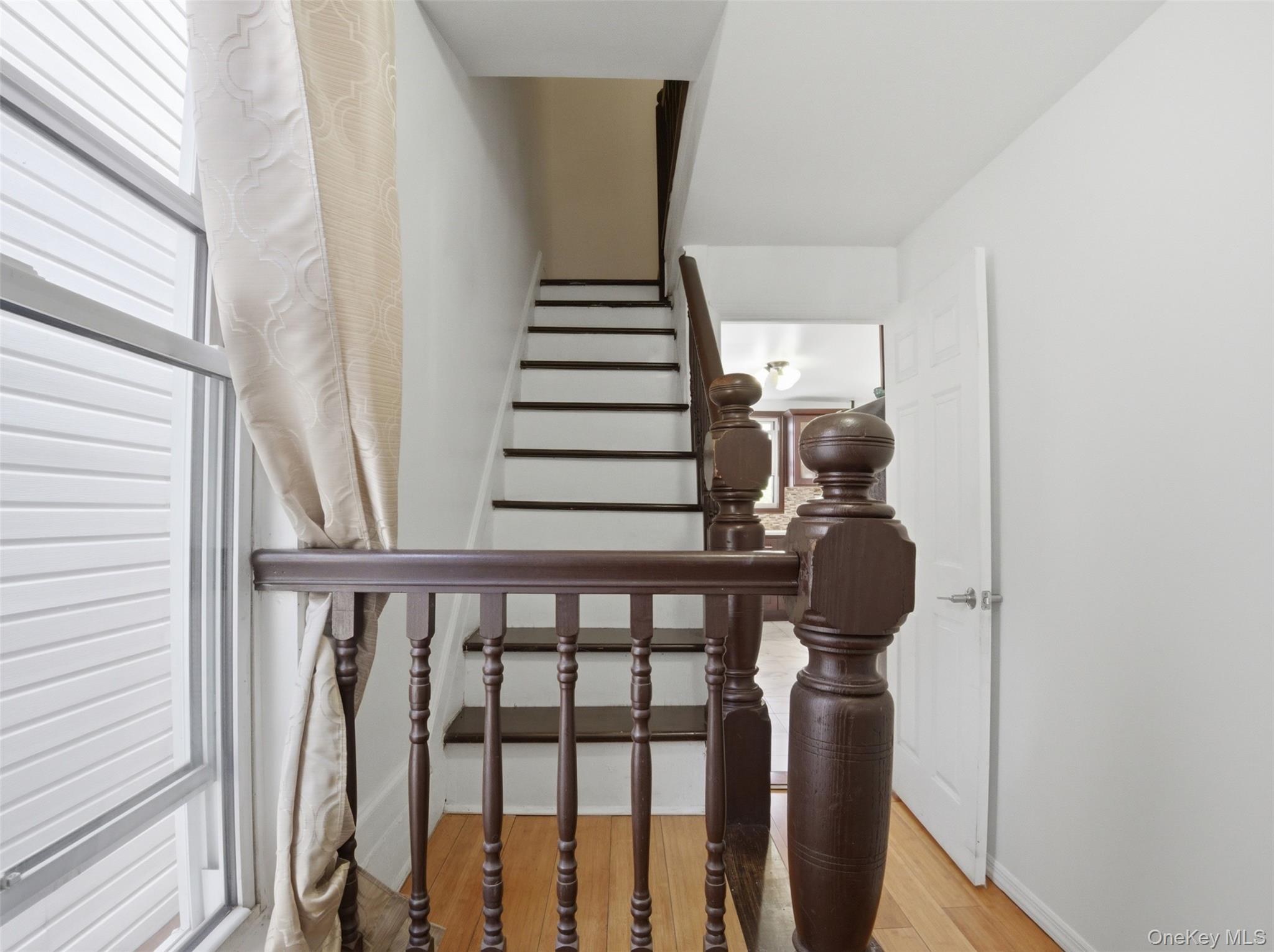 2851 Briggs Avenue Property Photo 13