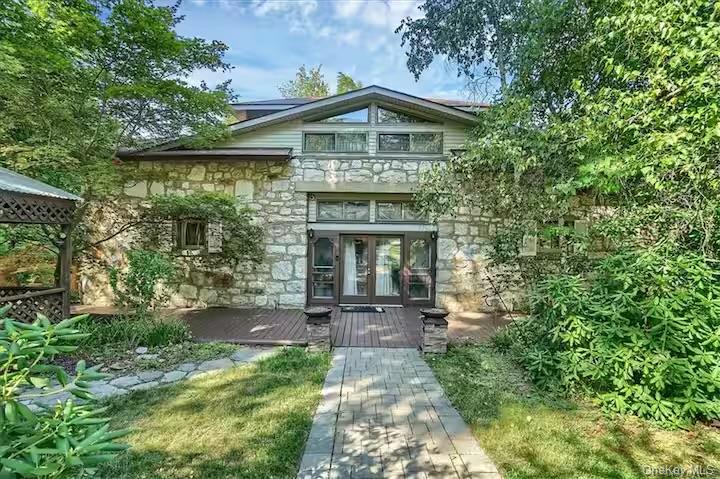 10 Little Road Property Photo 1