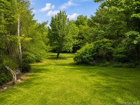 10 Little Road Property Photo 44