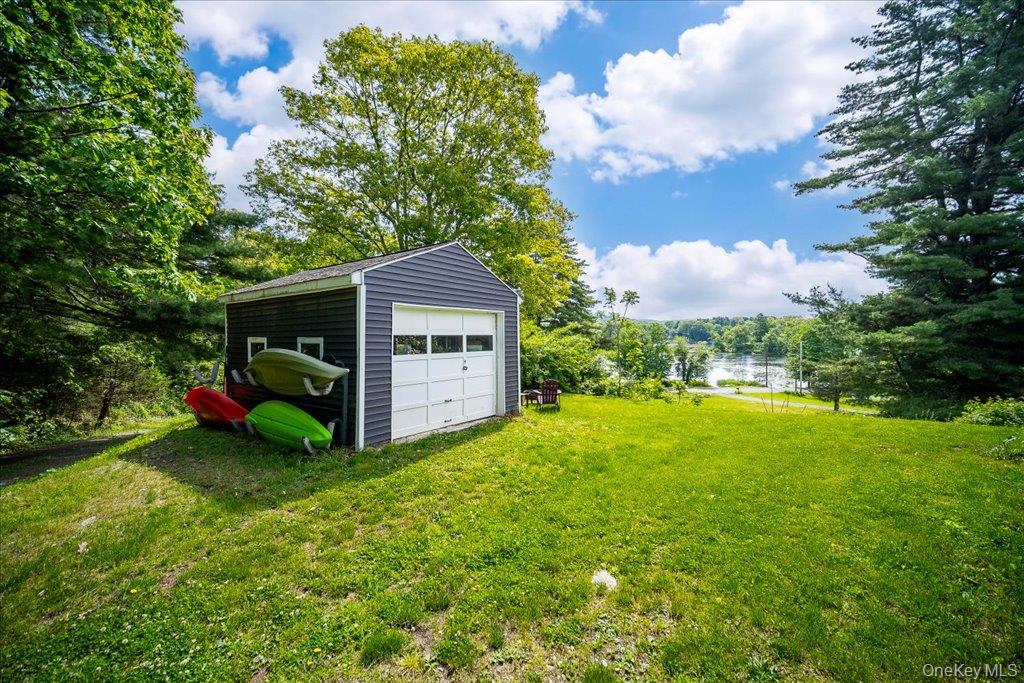 559 Lake Road Property Photo 34