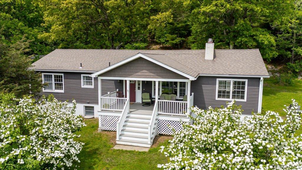 553 Lake Road Property Photo 1