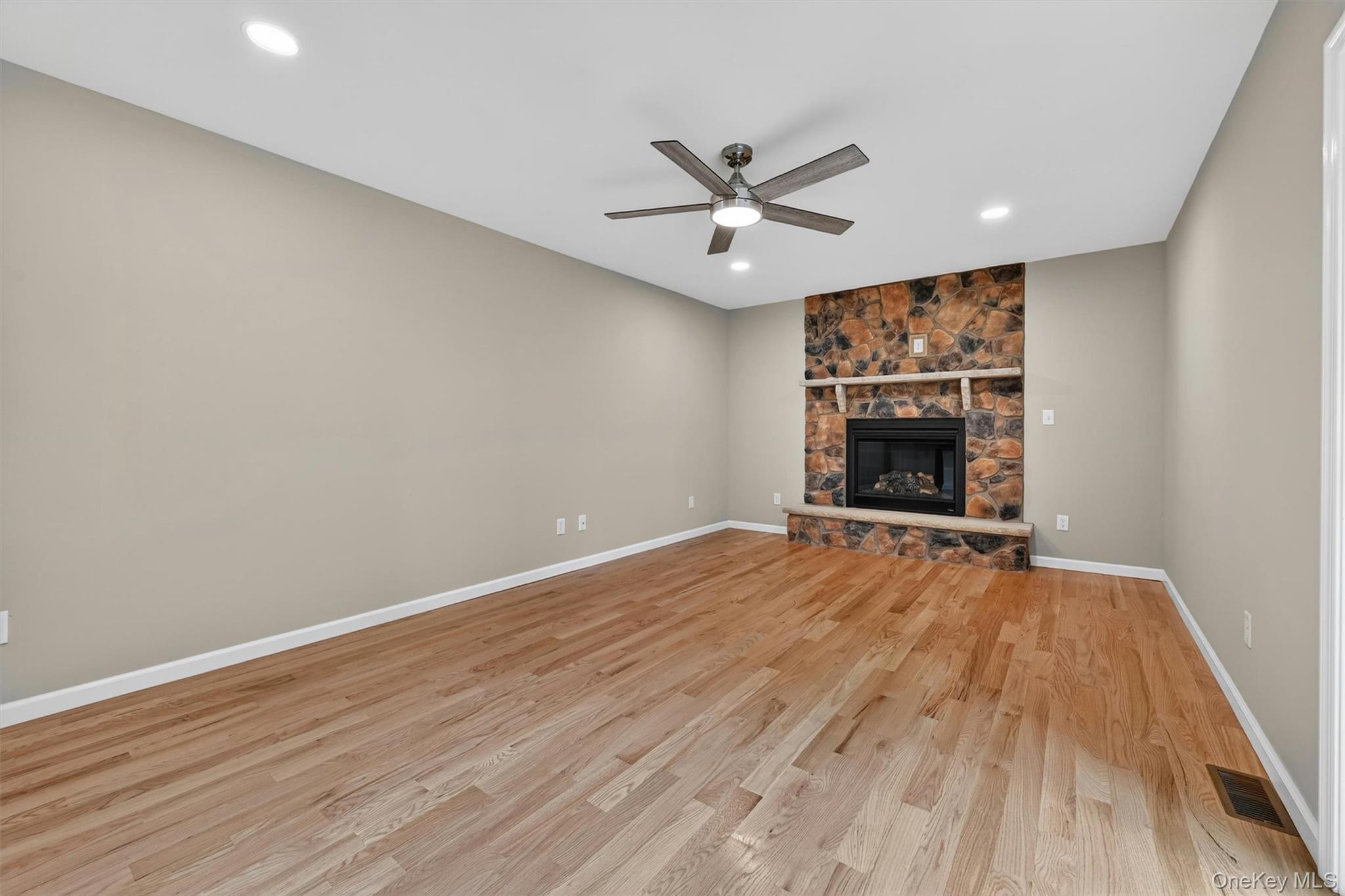30 Wavey Willow Lane Property Photo 23