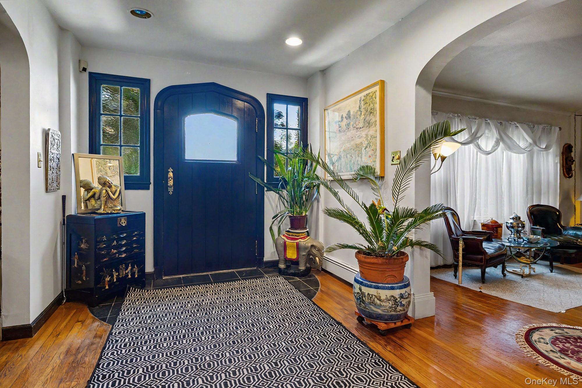 26 Glen Avenue Property Photo 5