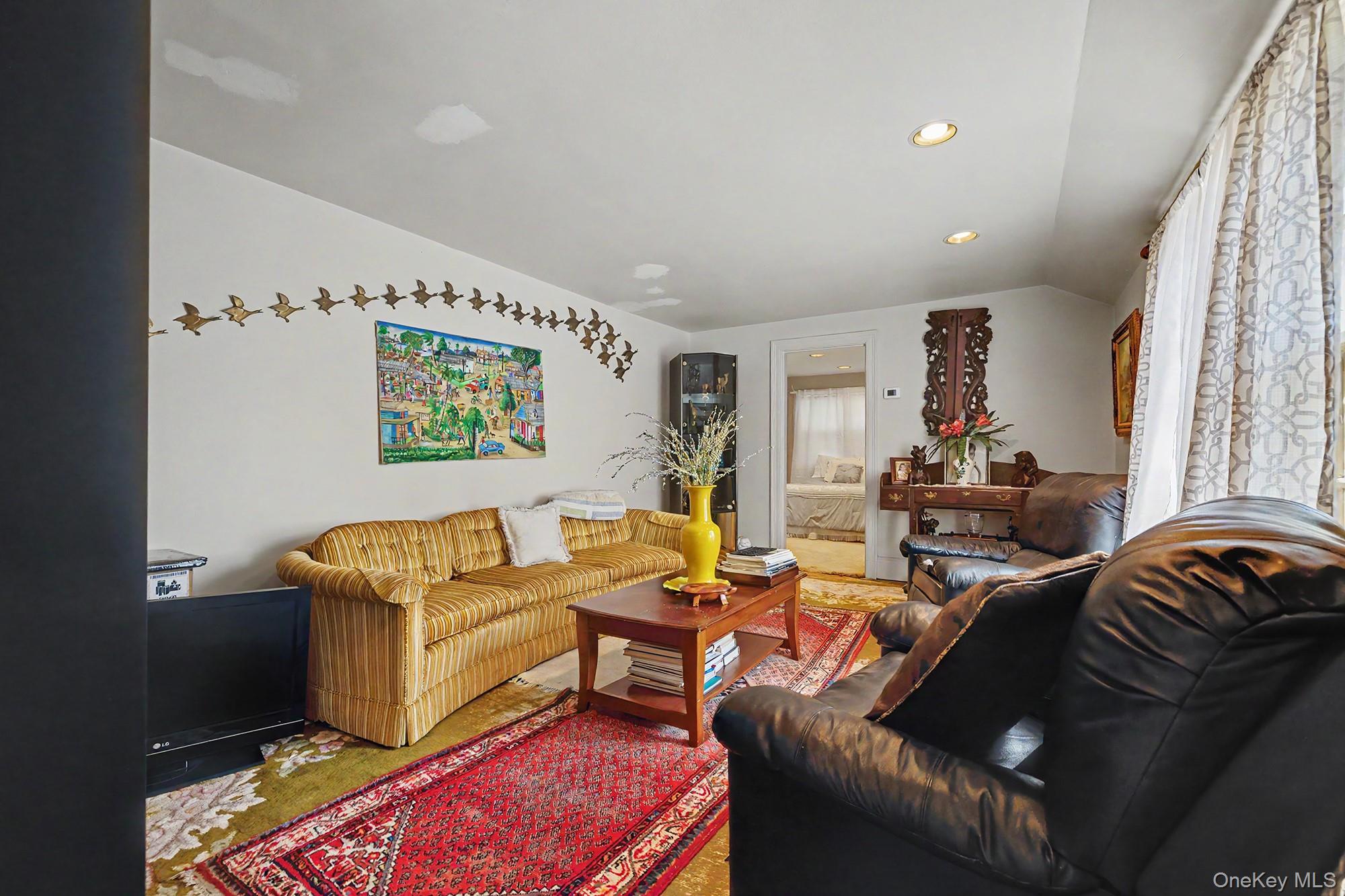 26 Glen Avenue Property Photo 26