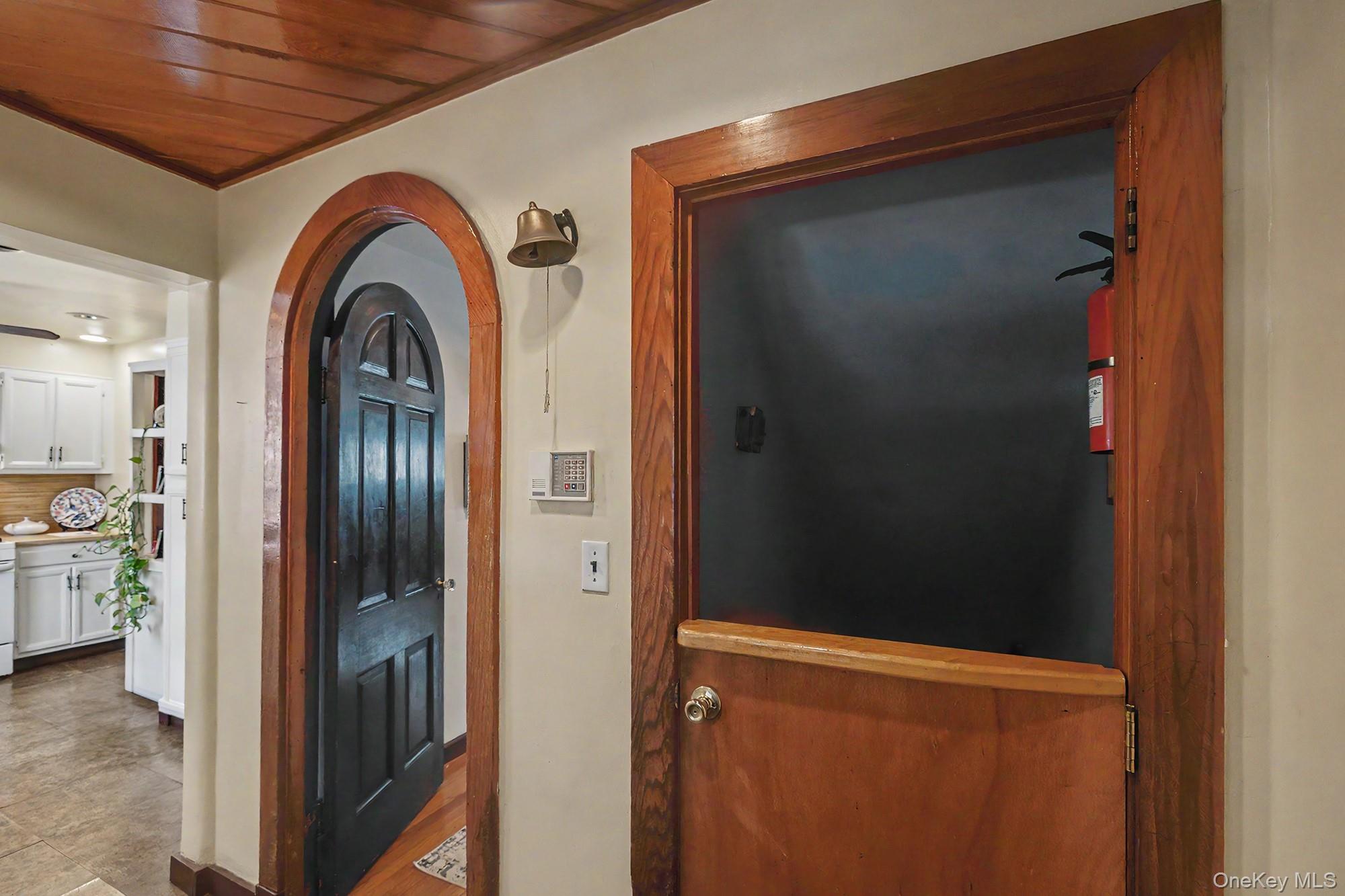 26 Glen Avenue Property Photo 32