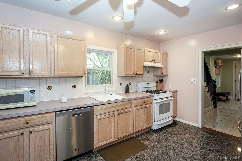 81 Summers Street Property Photo 7