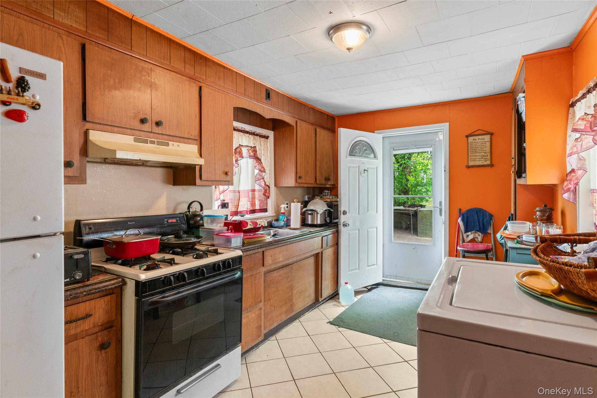 218 Targee Street Property Photo 14