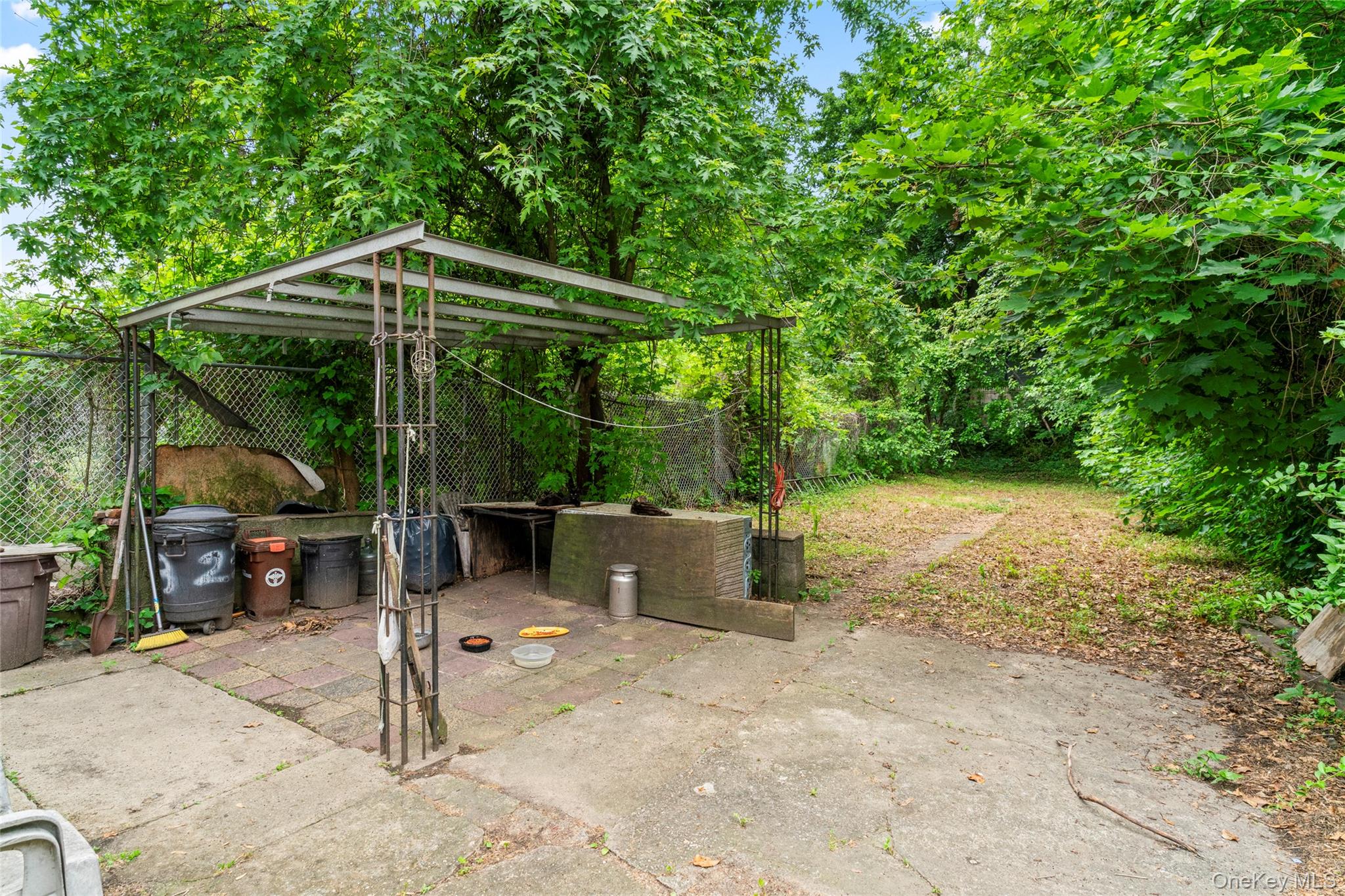 218 Targee Street Property Photo 18