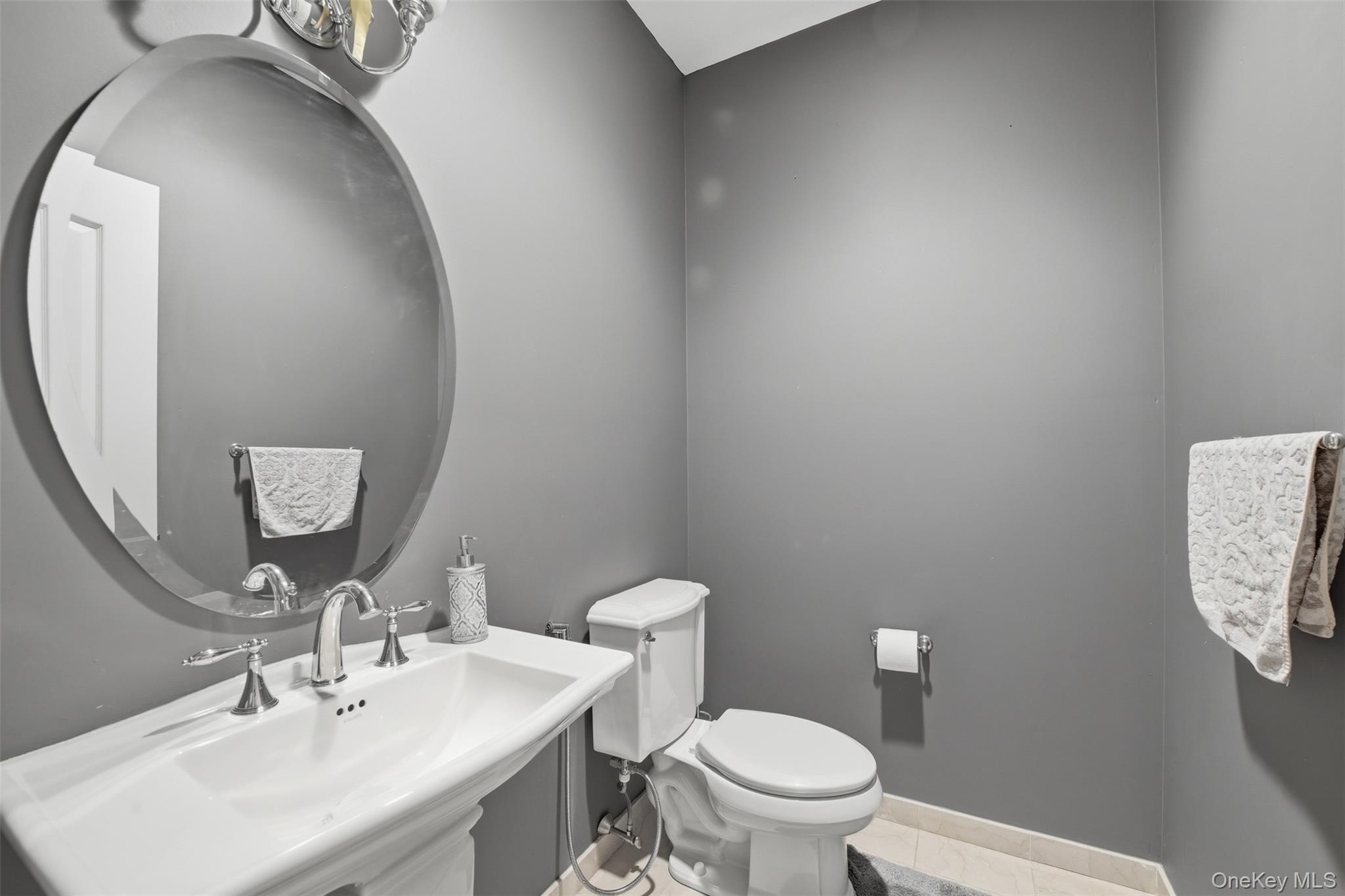 19 Shelley Lane Property Photo 7