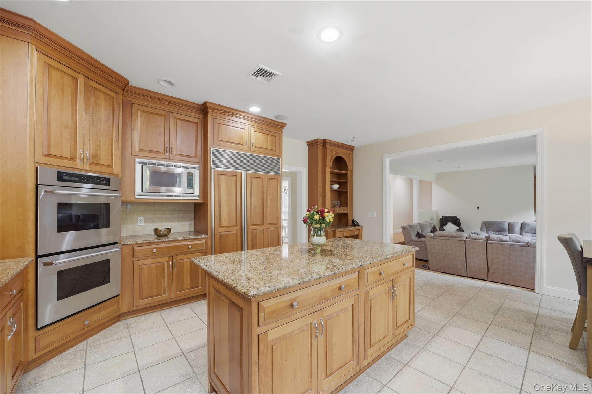 19 Shelley Lane Property Photo 12