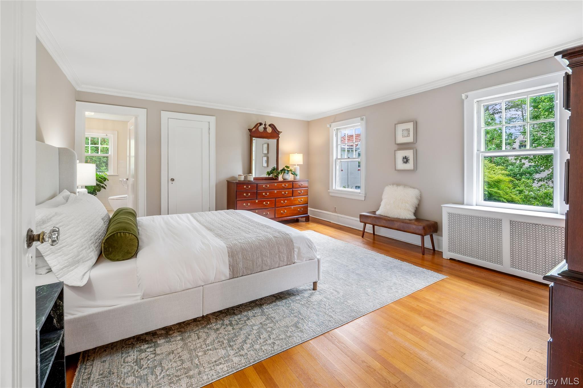 632 Colonial Avenue Property Photo 18