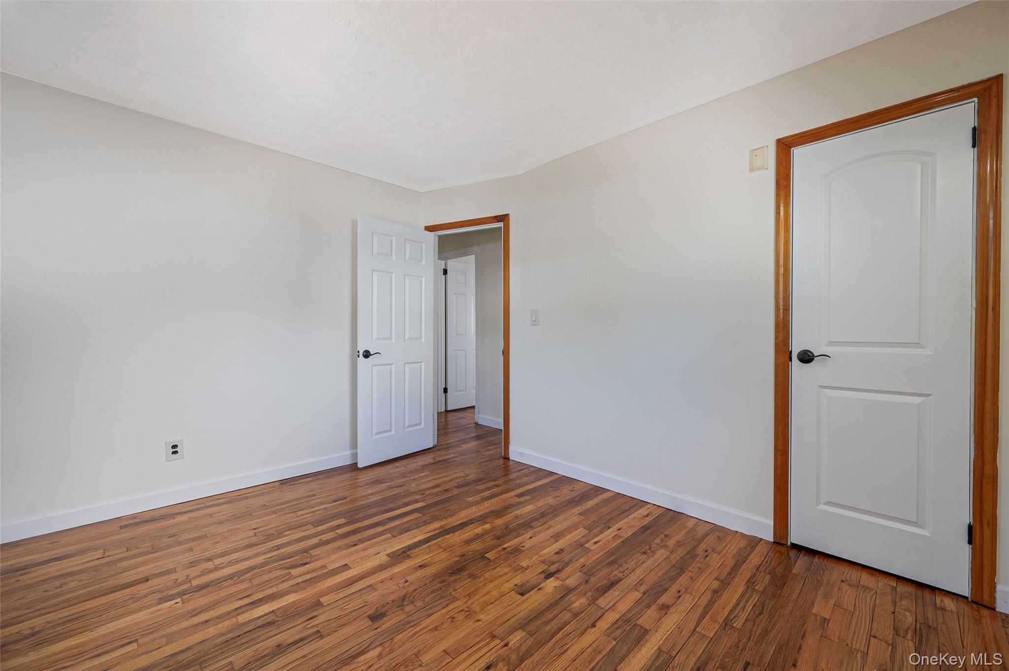 403 Brookside Court Property Photo 14