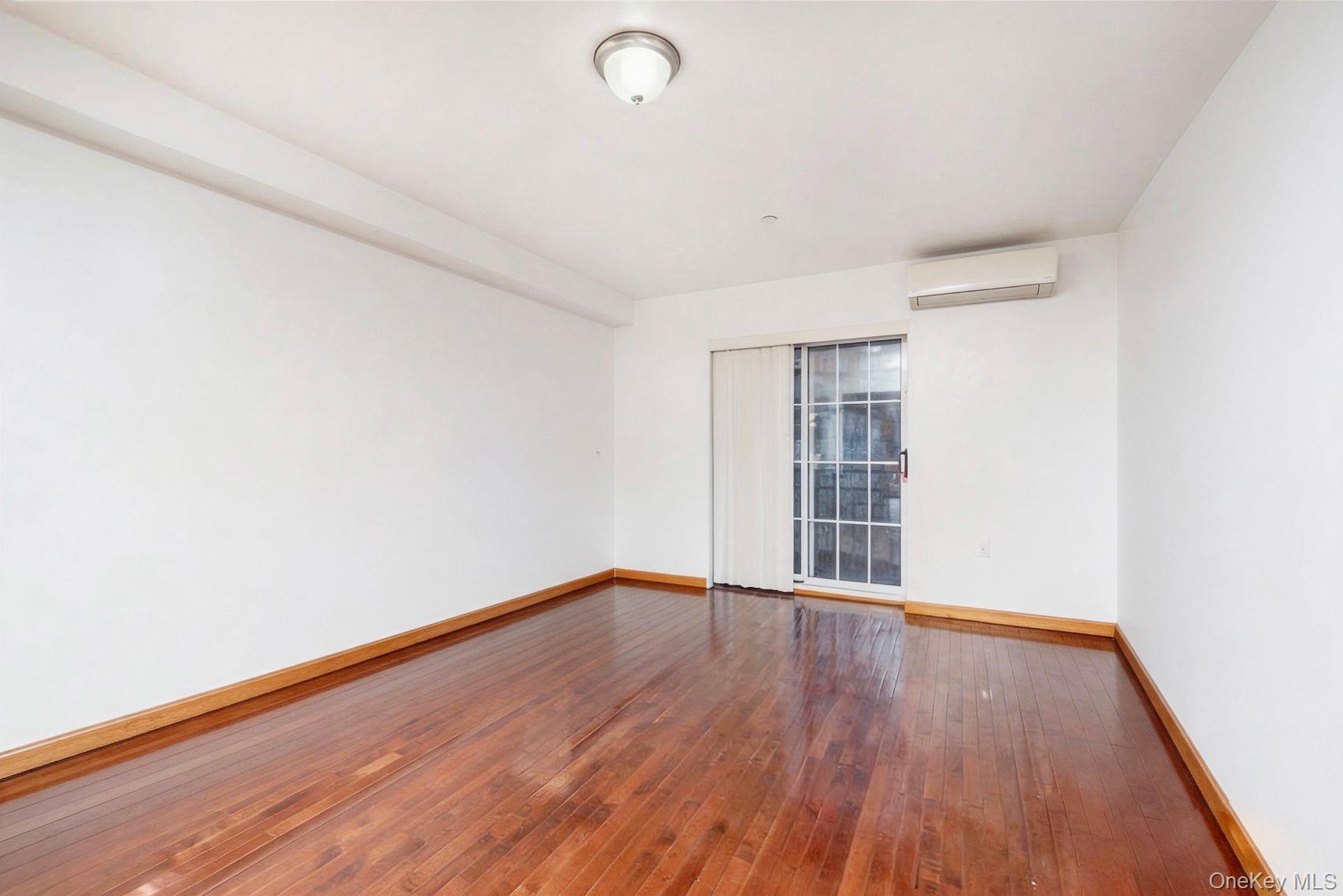 14118 Cherry Avenue 2c Property Photo 6