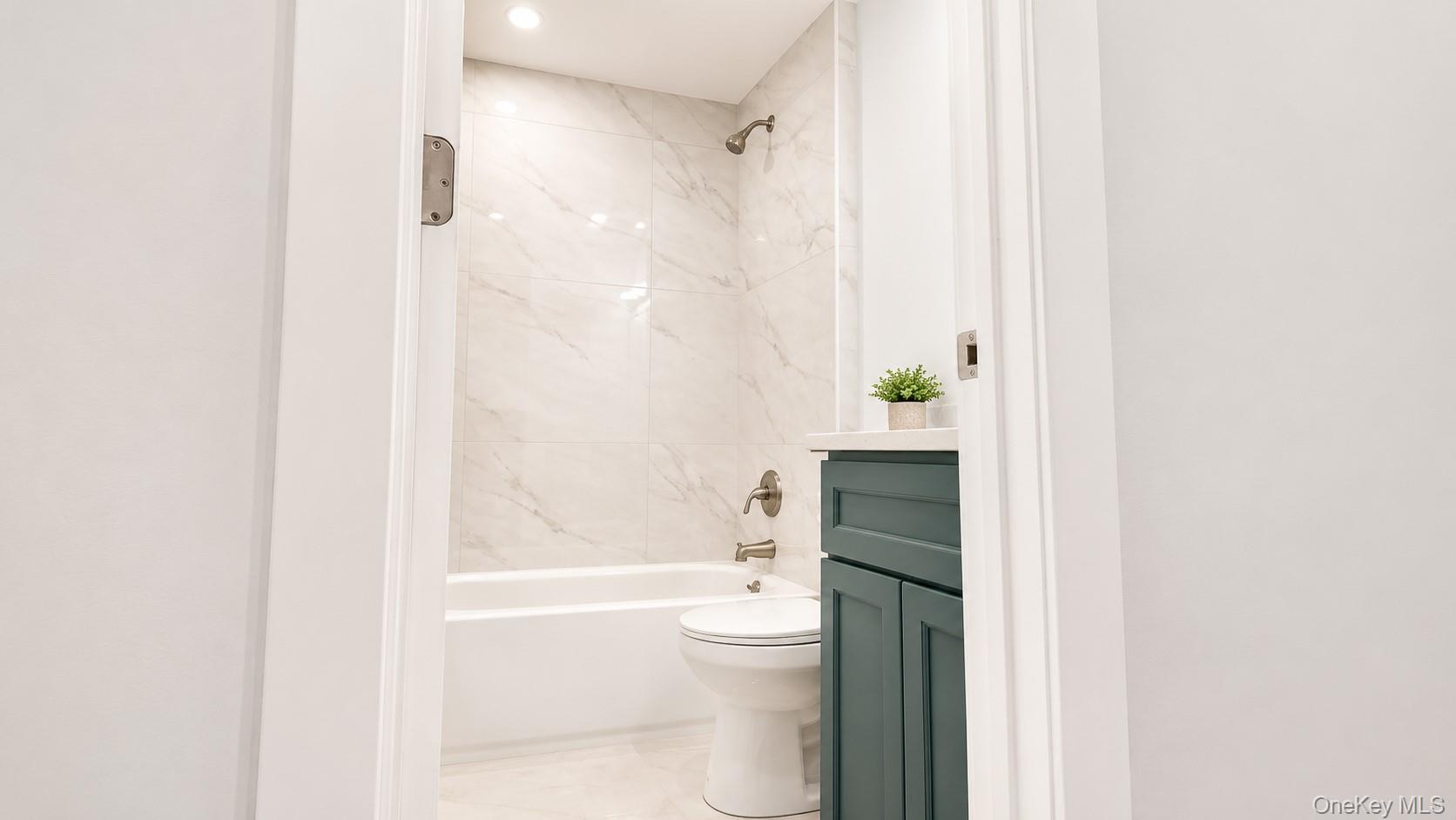 18 Merrick Road Property Photo 3
