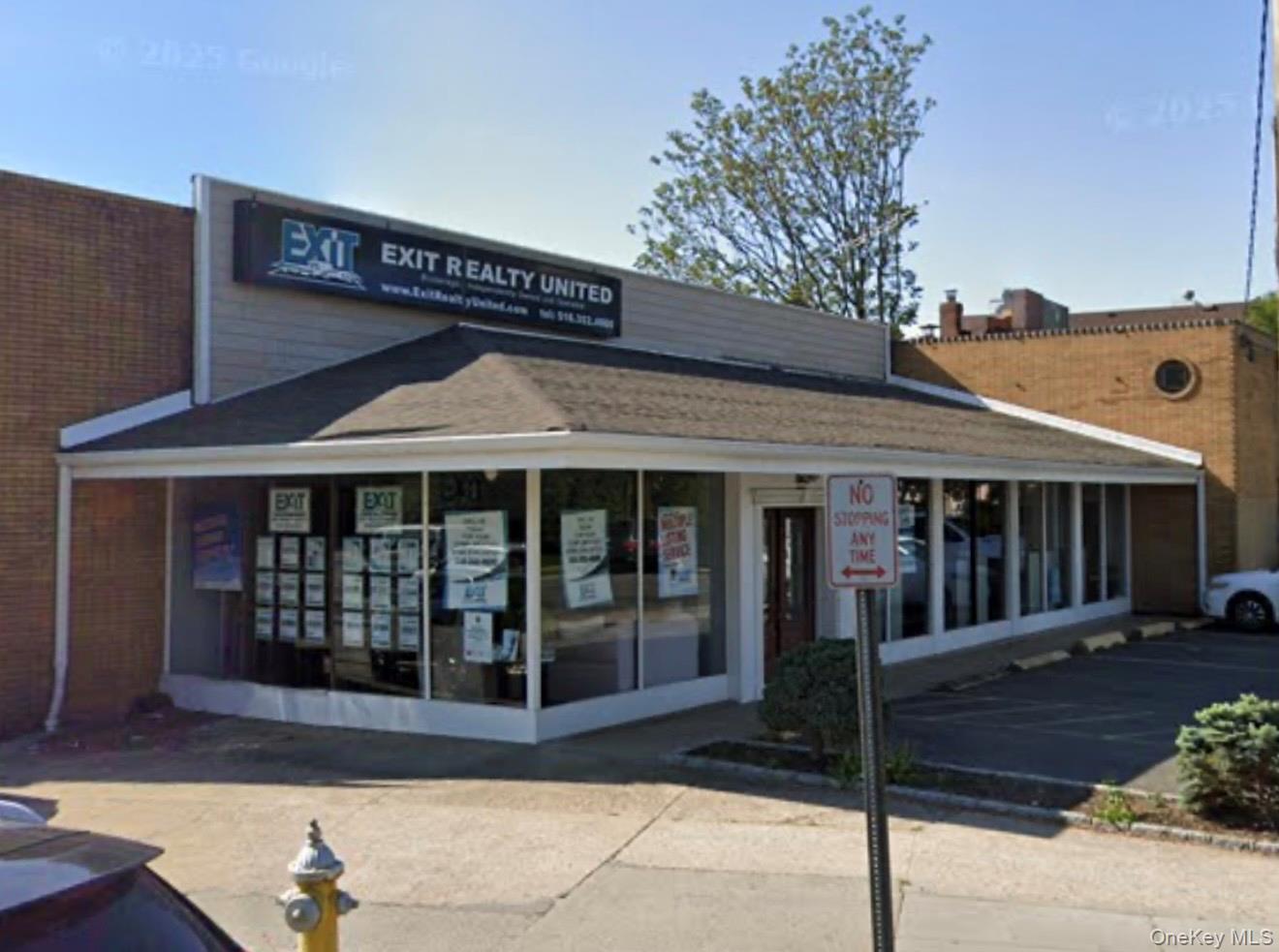 1603 Hempstead Turnpike Property Photo 2