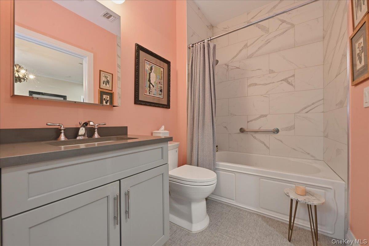 15103 Aspenwood Drive Property Photo 19