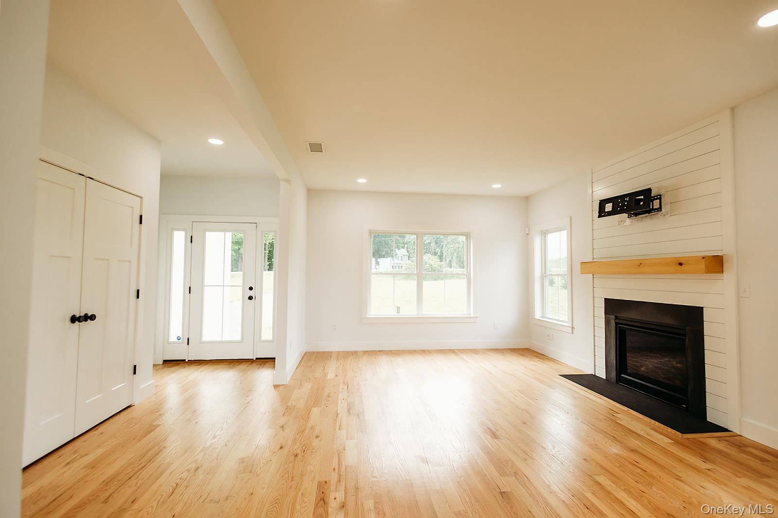 168 Pine Grove Road Property Photo 7