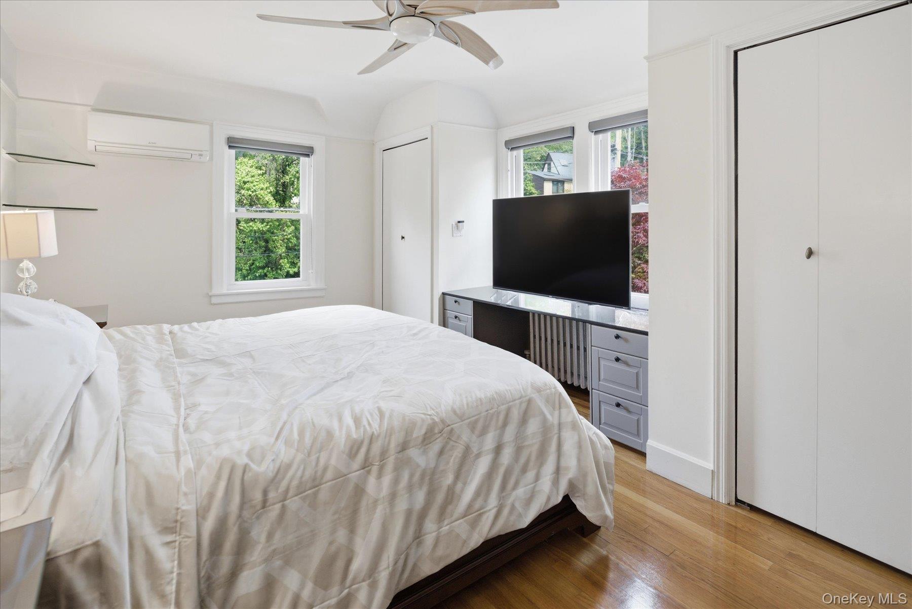 261-21 Pembroke Avenue Property Photo 20