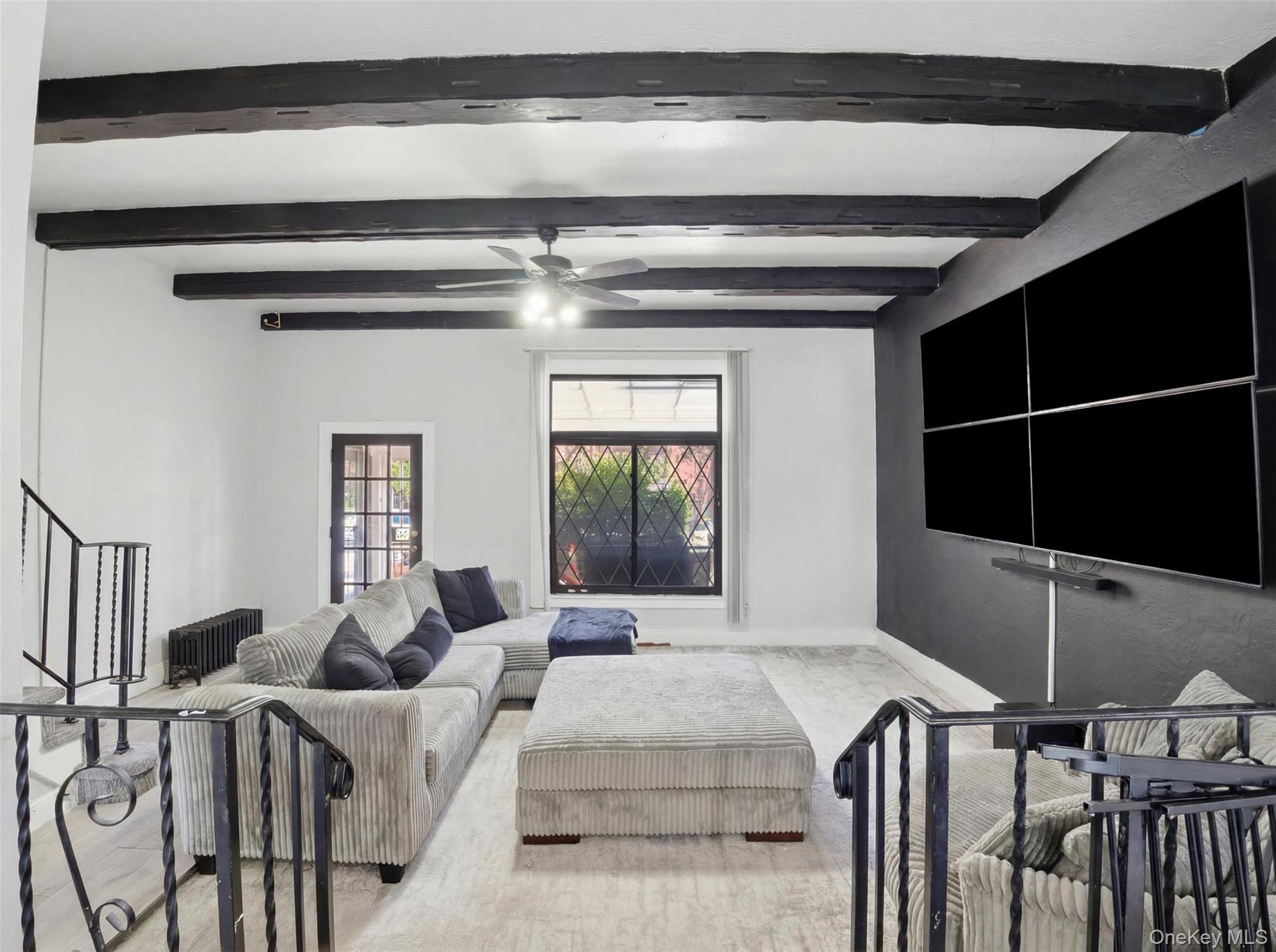 13054 226th Street Property Photo 4