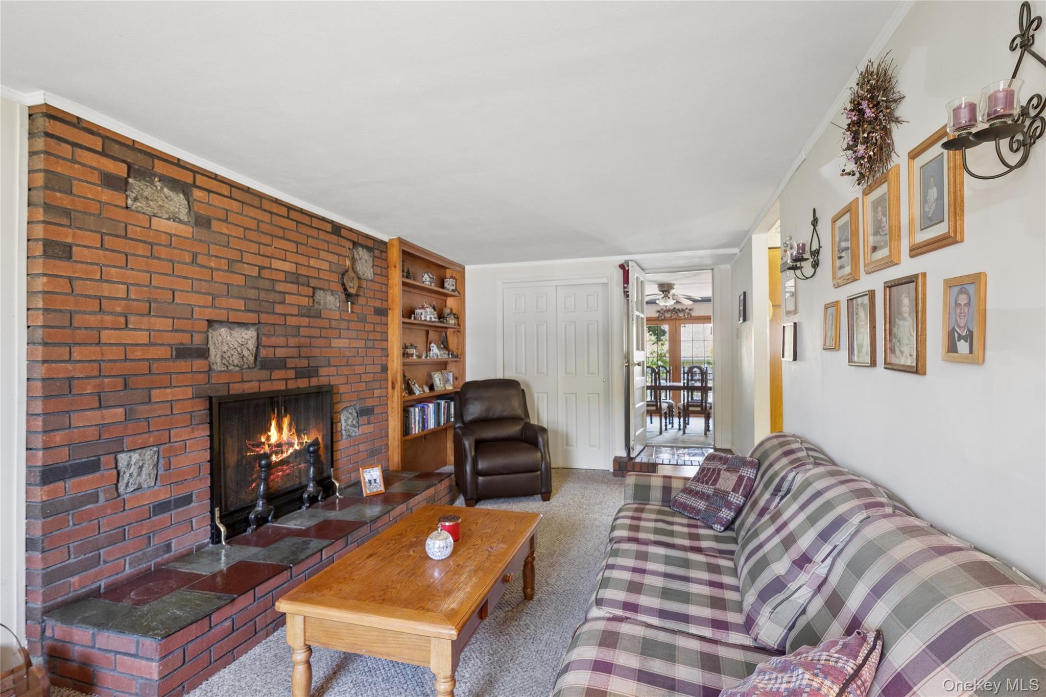 52 Center Street Property Photo 8