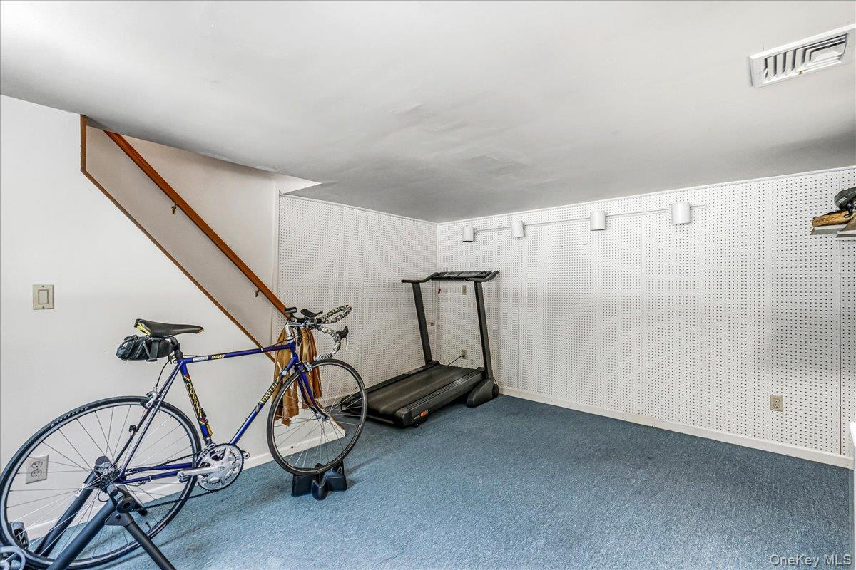 47 Main Street Property Photo 18