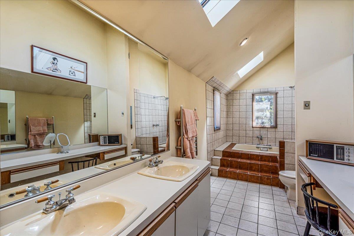 47 Main Street Property Photo 32