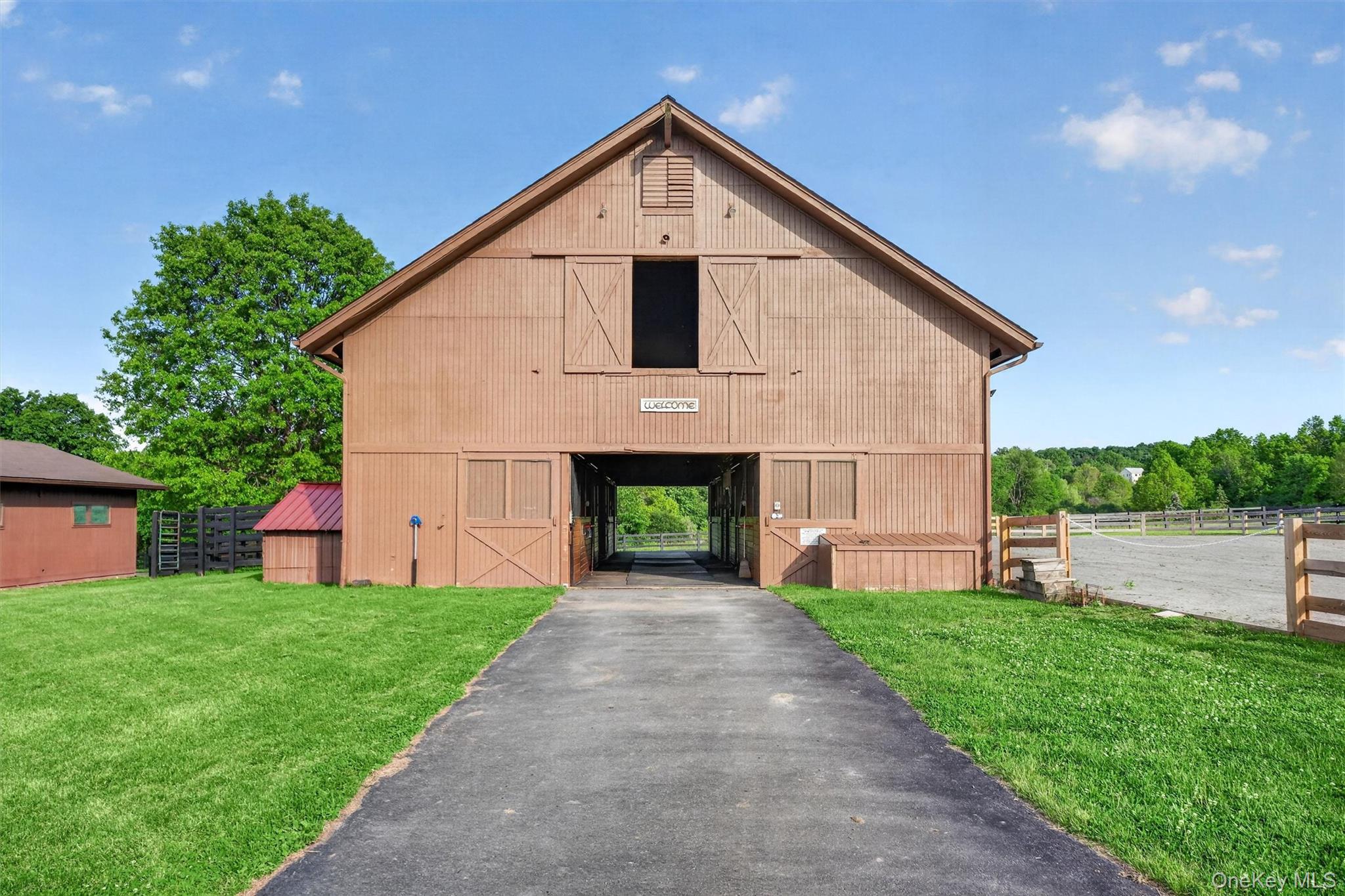 165 Hasbrouck Road Property Photo 4