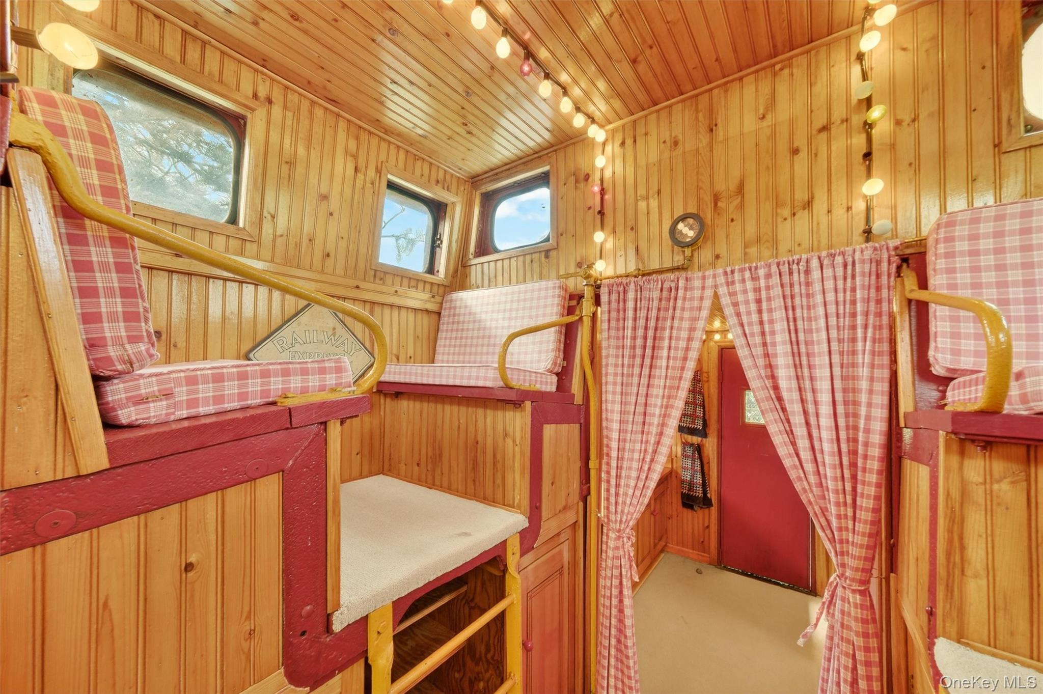 165 Hasbrouck Road Property Photo 43