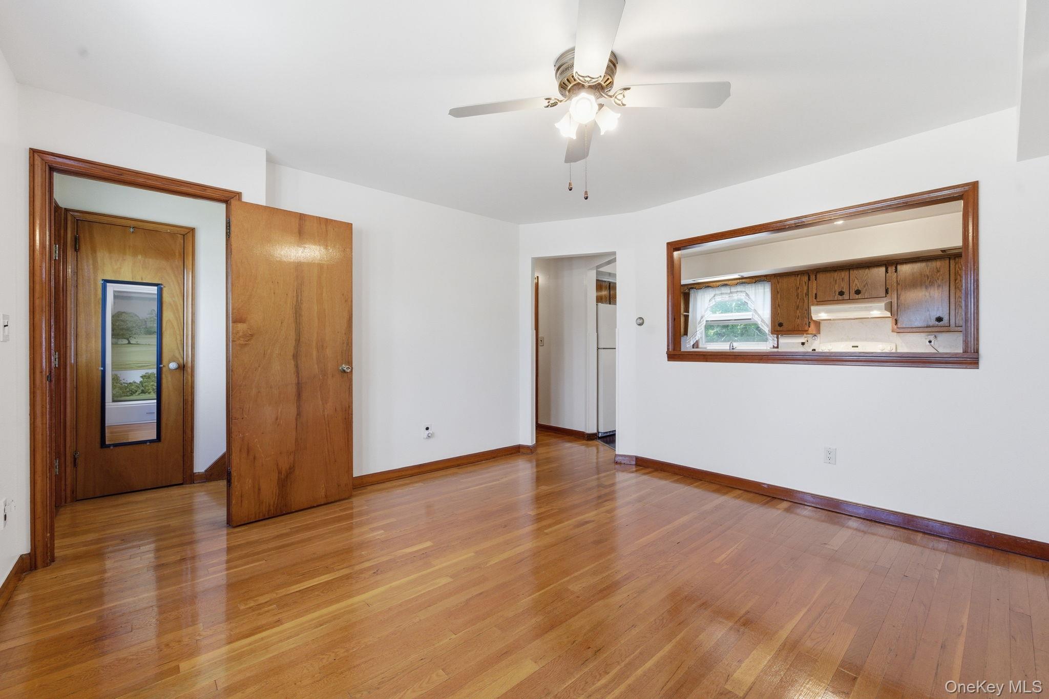 337 S 14th Street Property Photo 9