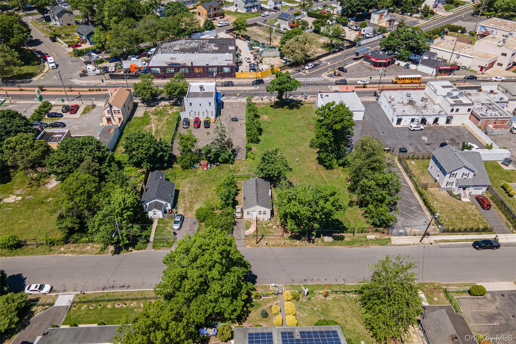 1523 Straight Path Property Photo 10