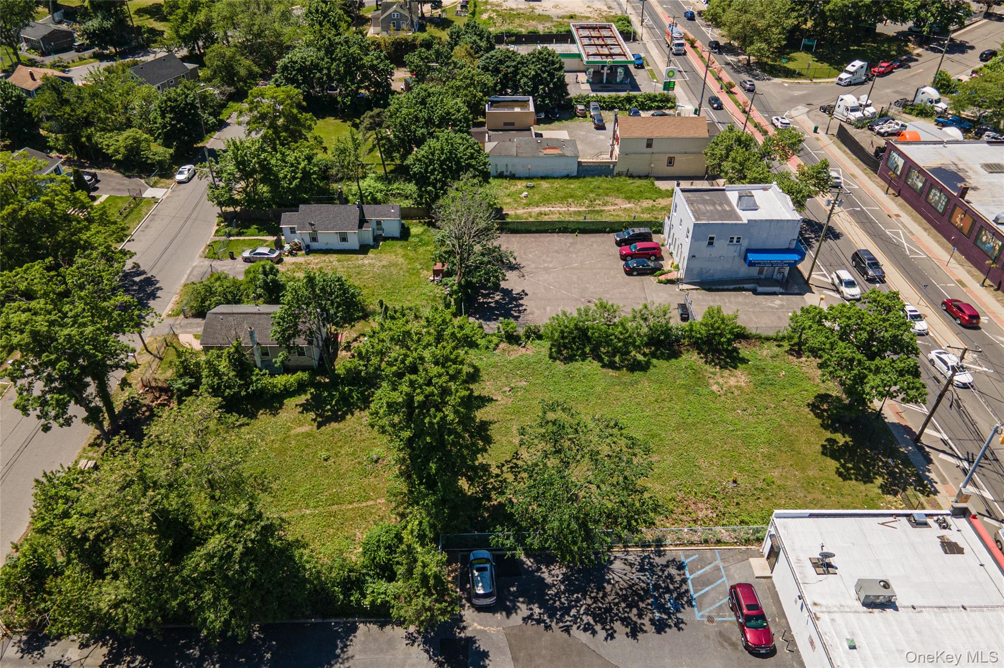 1523 Straight Path Property Photo 11