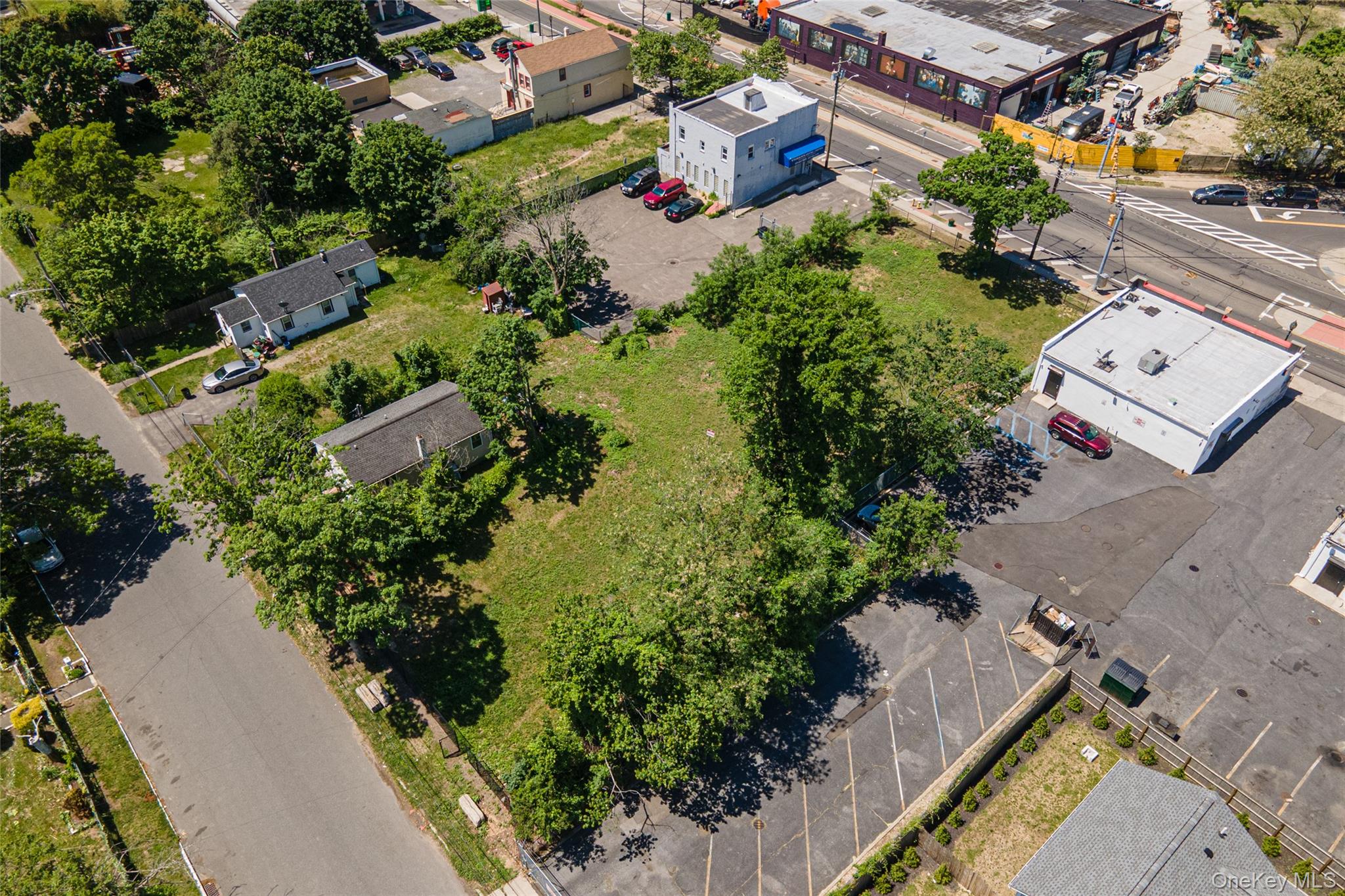 1523 Straight Path Property Photo 12
