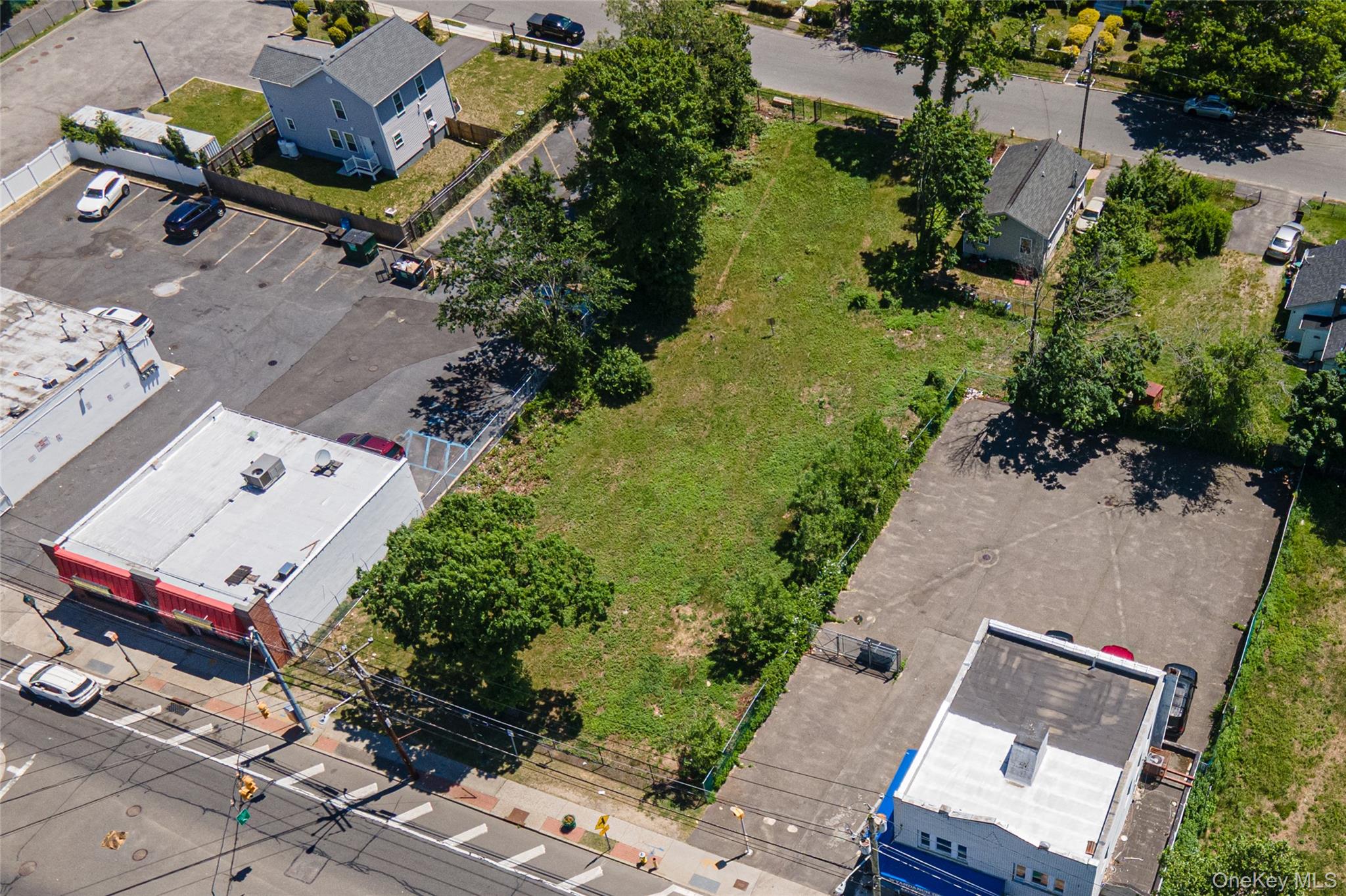 1523 Straight Path Property Photo 18