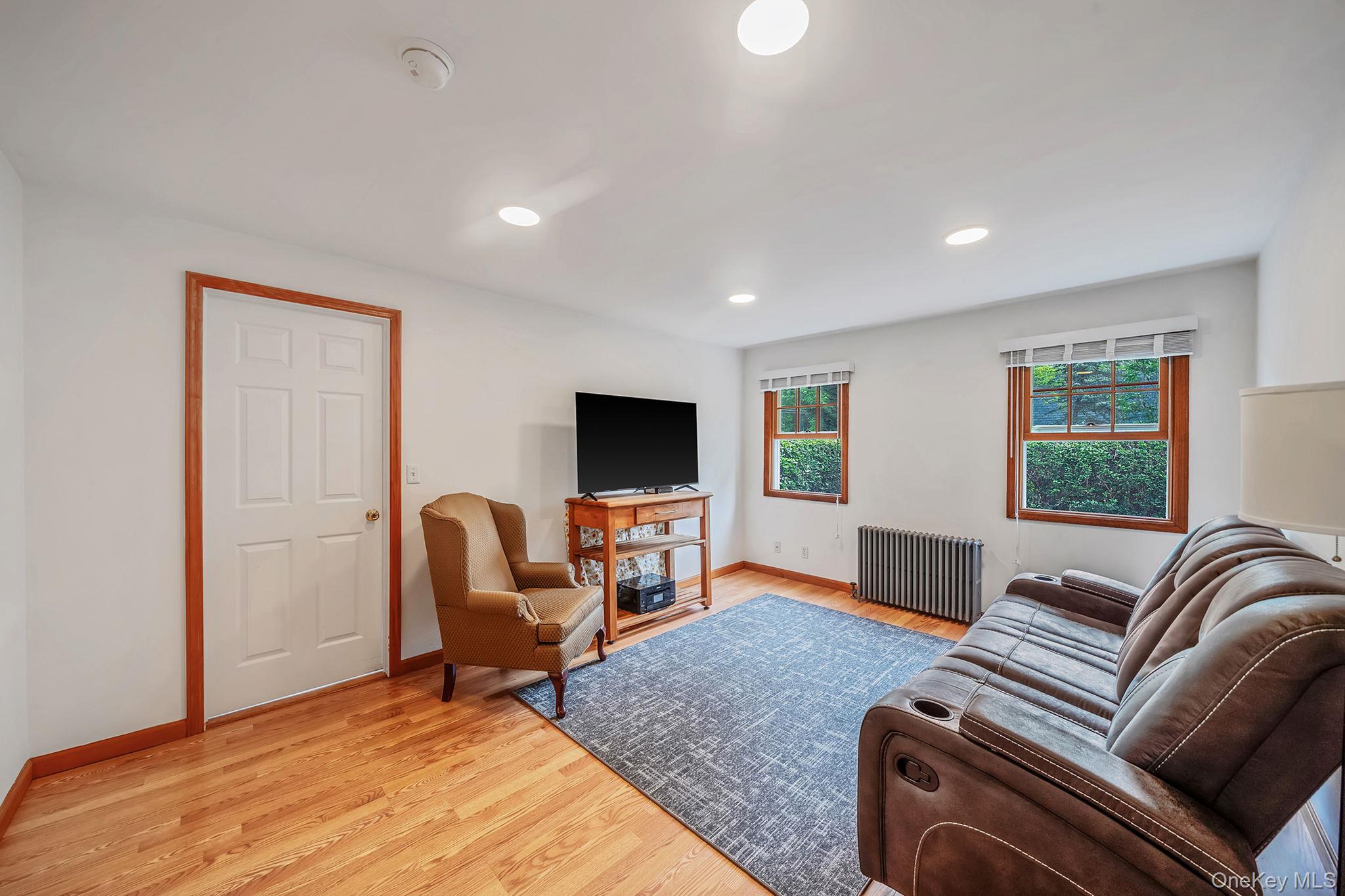 75 Champlin Avenue Property Photo 19