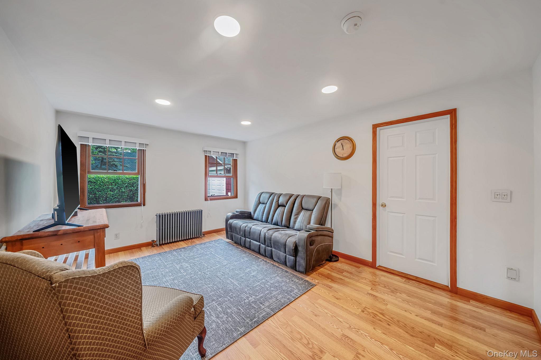 75 Champlin Avenue Property Photo 20