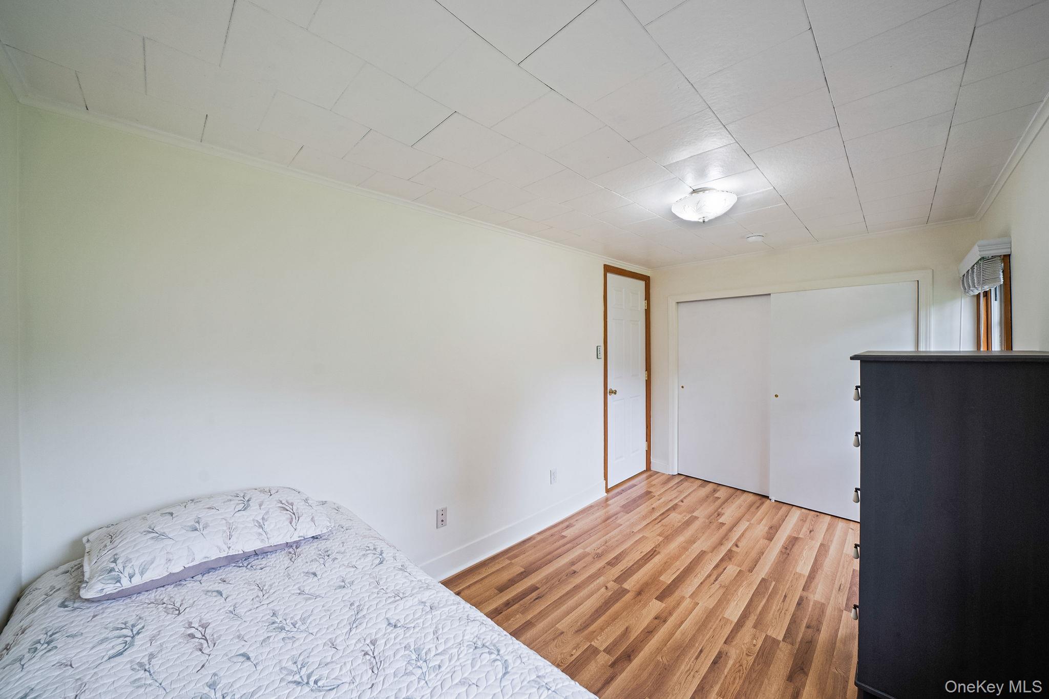 75 Champlin Avenue Property Photo 27