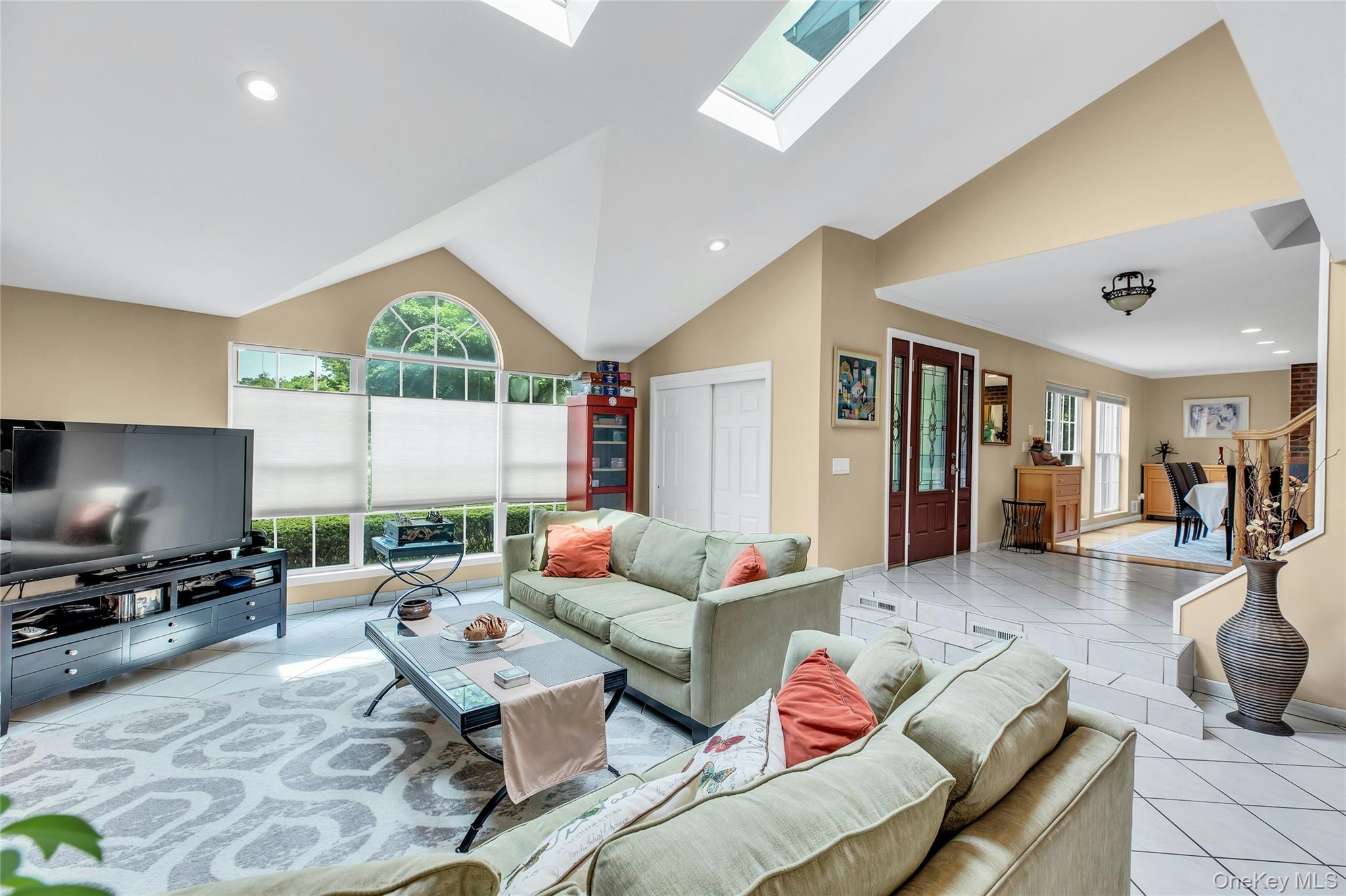 2 Eton Court Property Photo 7
