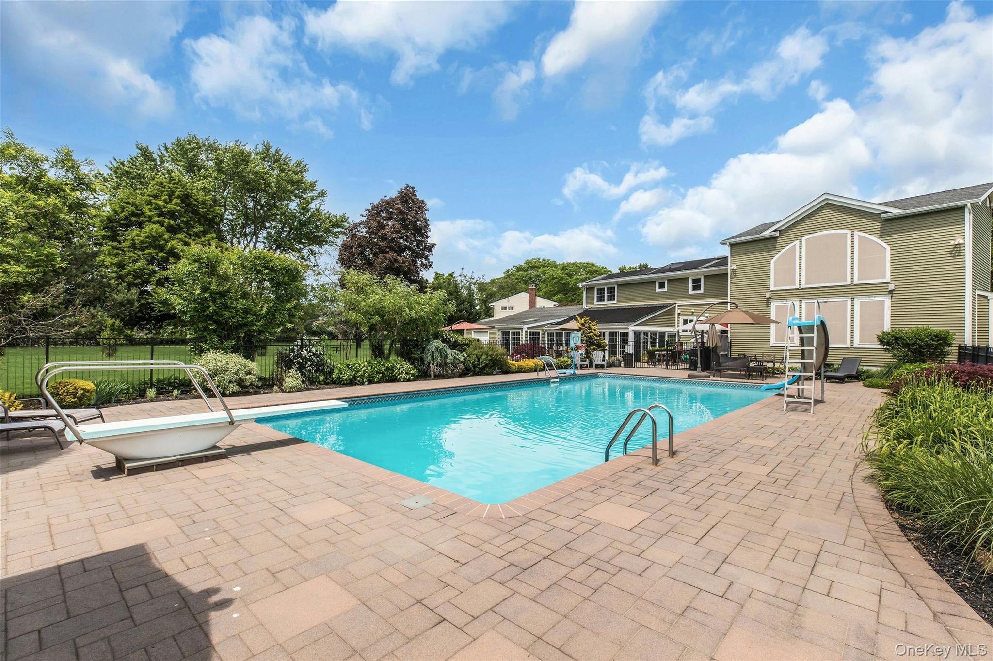 2 Eton Court Property Photo 32
