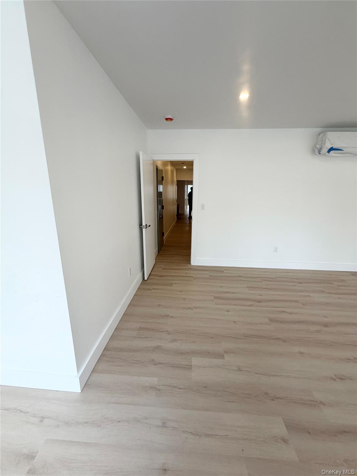 3105 Roberts Avenue Property Photo 8