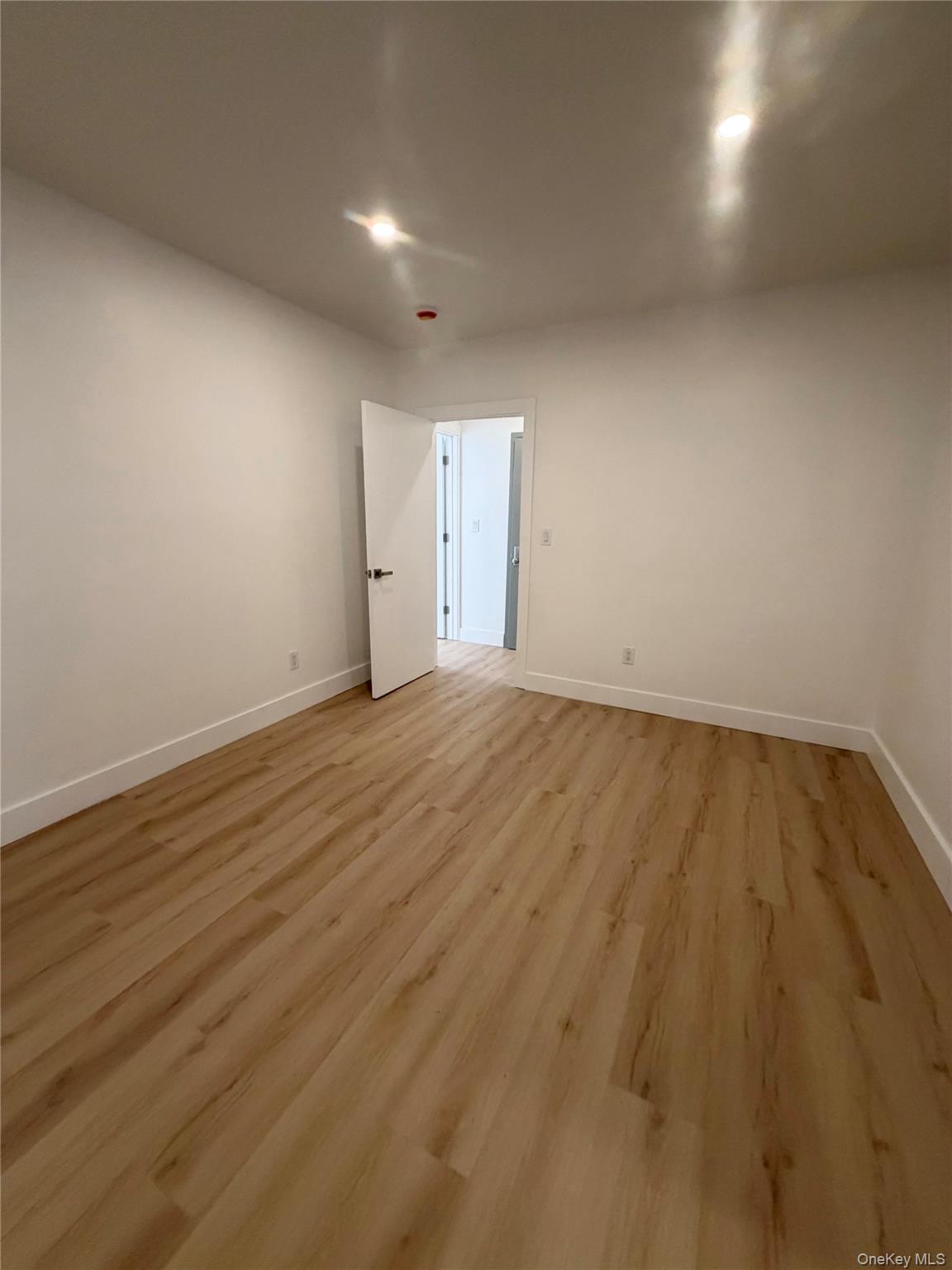 3105 Roberts Avenue Property Photo 10