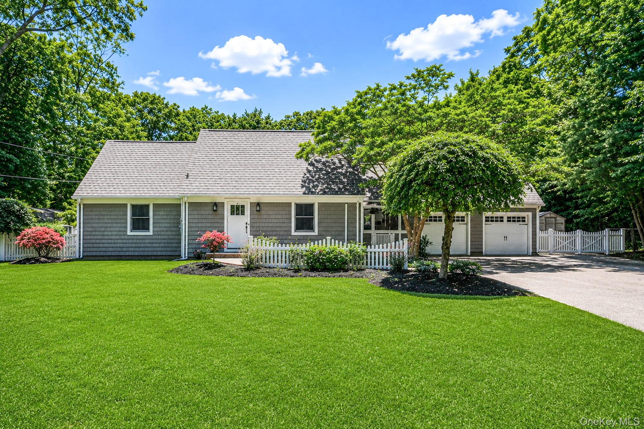 30 Landing Meadow Road Property Photo 1