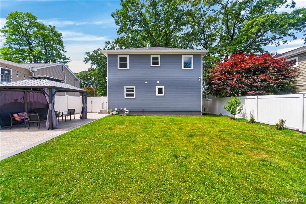 33 Terrace Avenue Property Photo 35