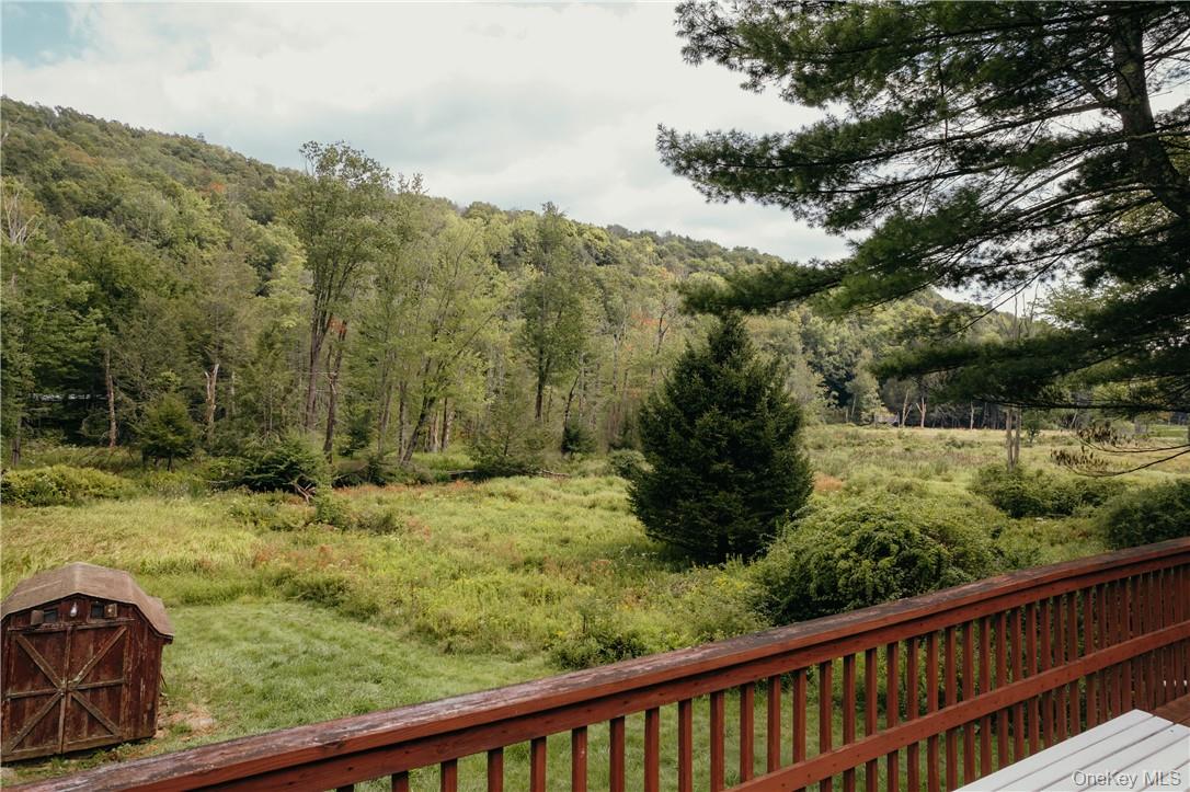 32 Brookside Drive Property Photo 16
