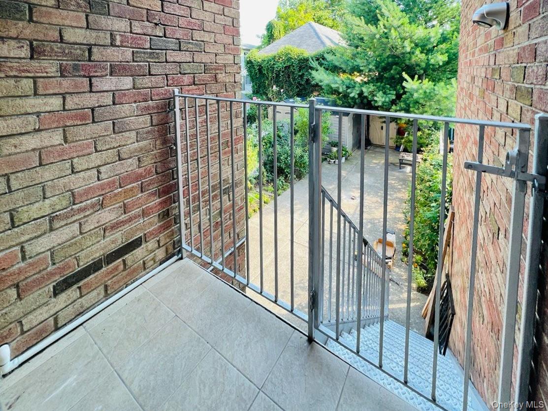 310 Delaware Avenue Property Photo 21