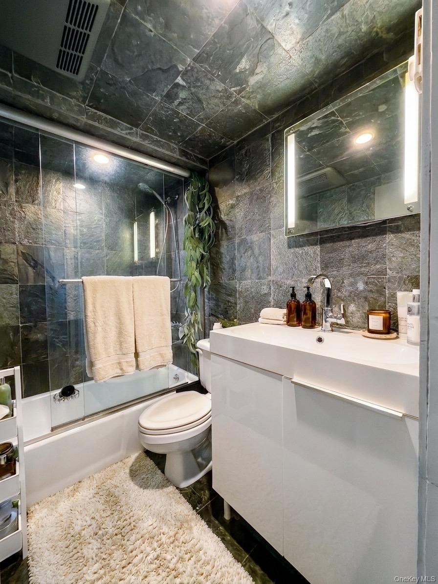 310 Delaware Avenue Property Photo 22