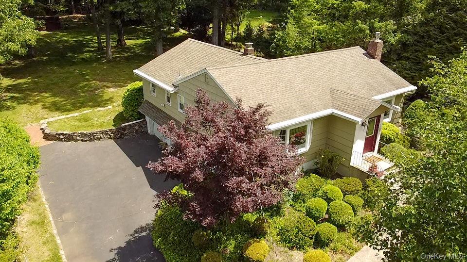 55 Summit Road Property Photo 2