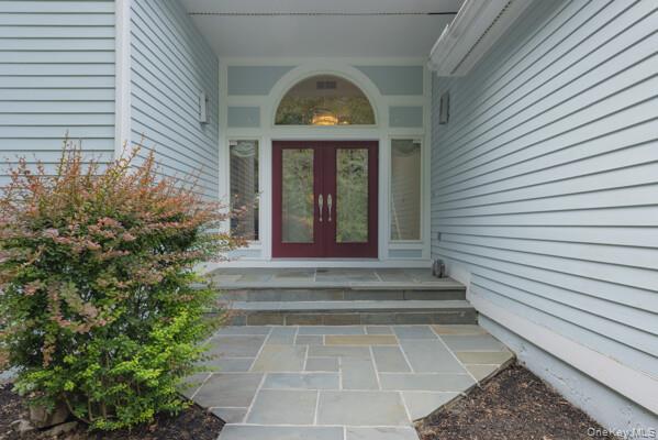 19 W Gate Road Property Photo 2