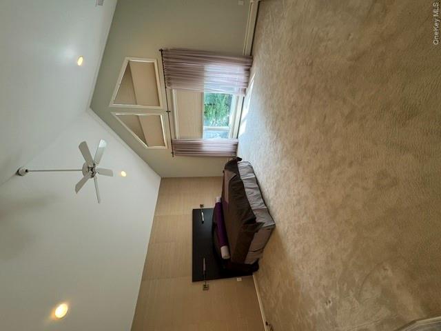 19 W Gate Road Property Photo 17