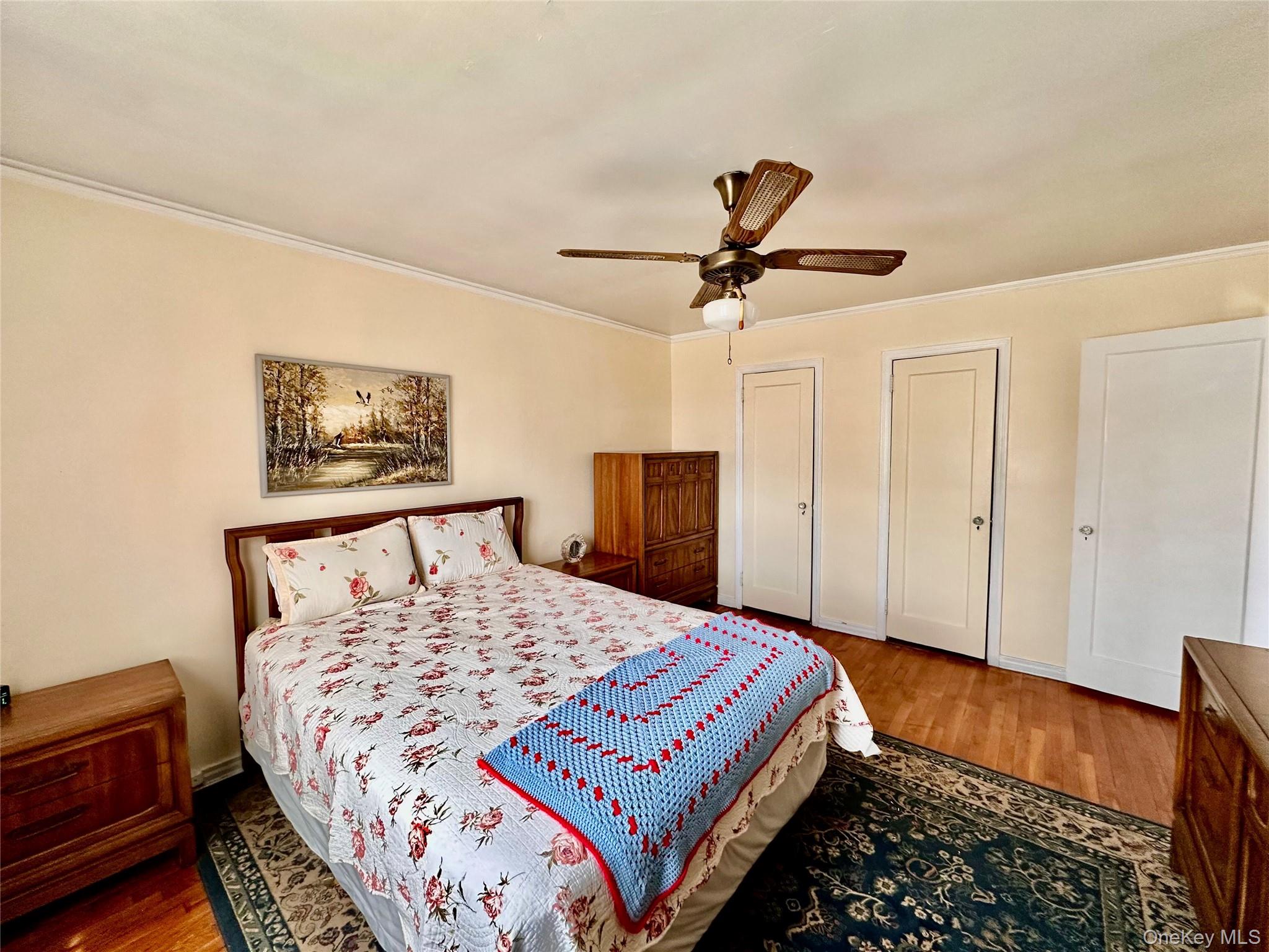 2242 93rd Street Property Photo 9